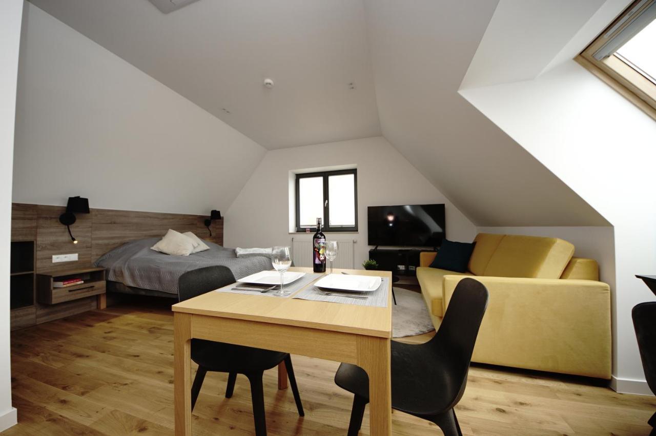 Bh Properties, Apartamenty Teatr Wybrzeze Srodmiescie กดัญสก์ ภายนอก รูปภาพ