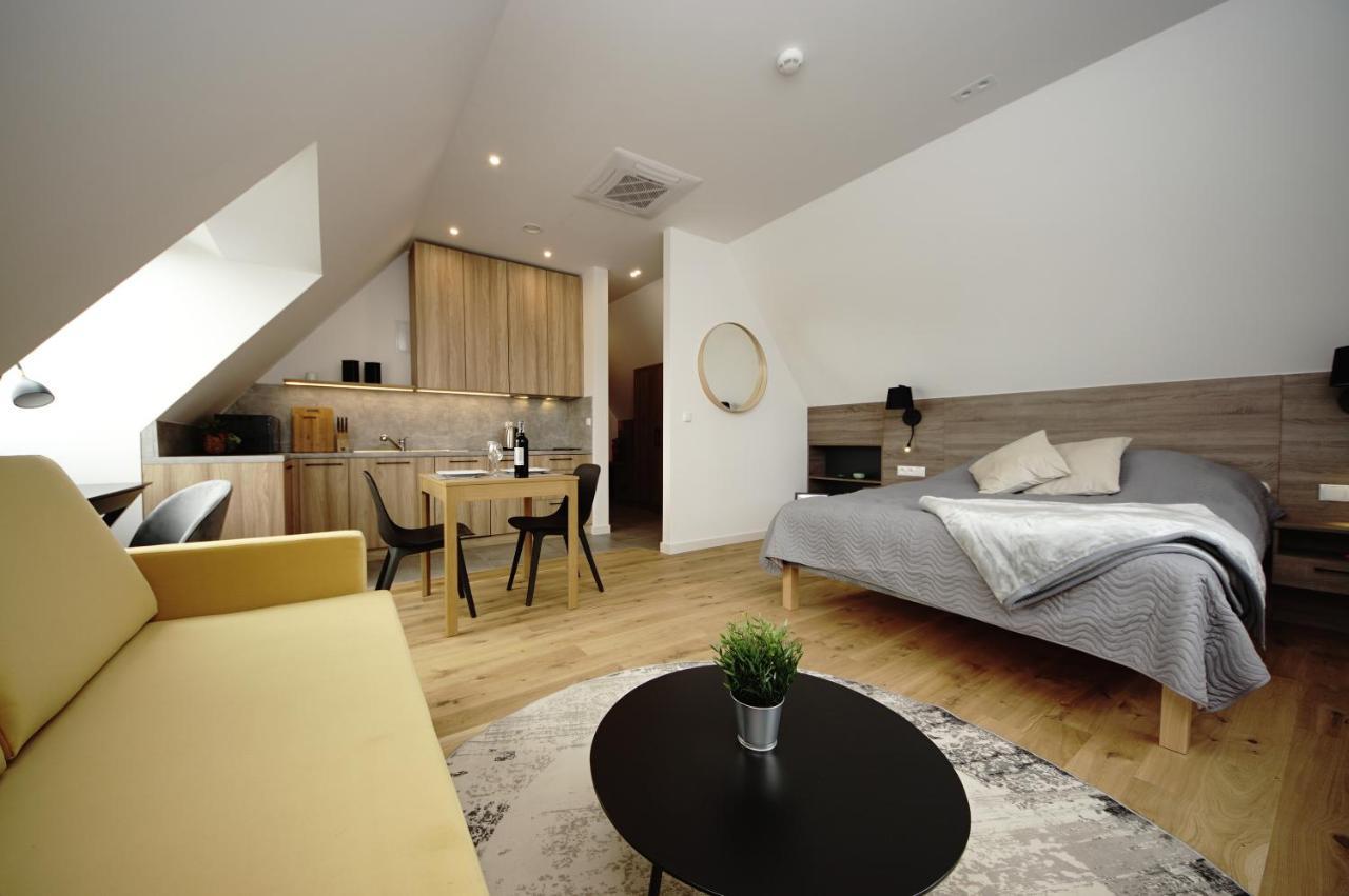 Bh Properties, Apartamenty Teatr Wybrzeze Srodmiescie กดัญสก์ ภายนอก รูปภาพ