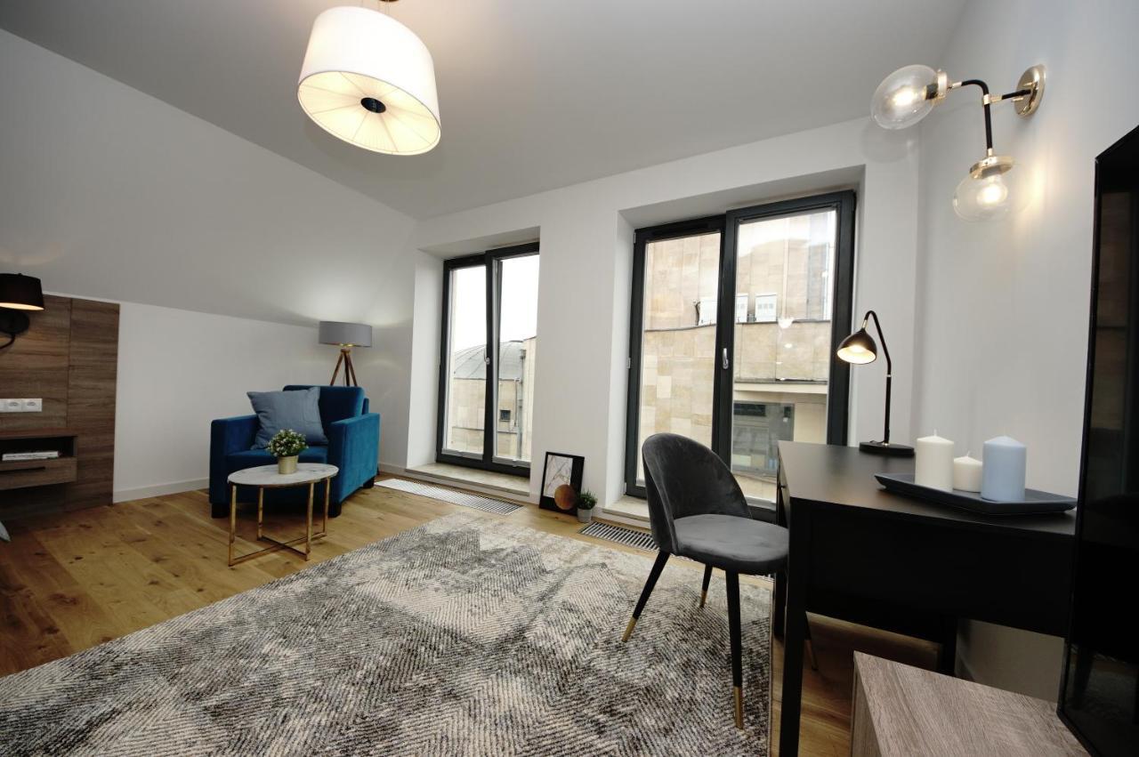 Bh Properties, Apartamenty Teatr Wybrzeze Srodmiescie กดัญสก์ ภายนอก รูปภาพ