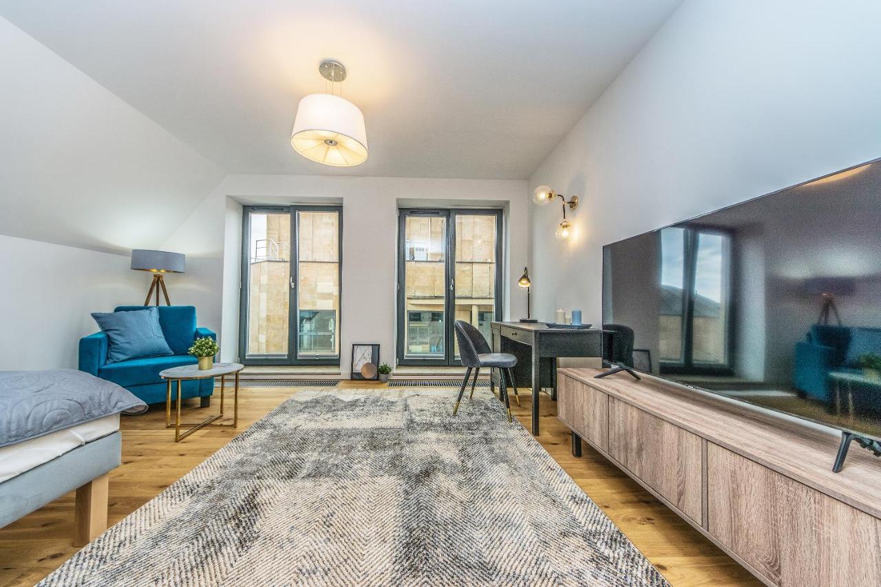 Bh Properties, Apartamenty Teatr Wybrzeze Srodmiescie กดัญสก์ ภายนอก รูปภาพ